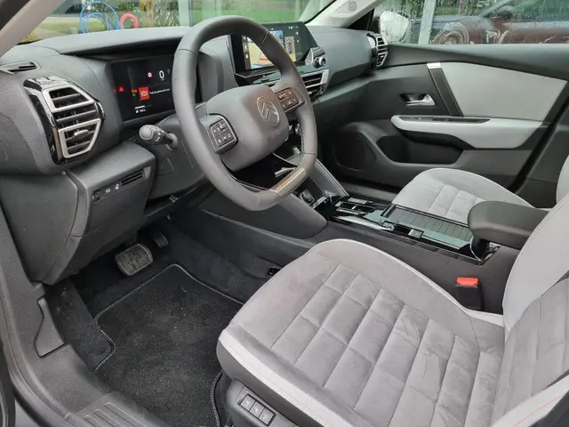 Citroën C4 1.2 Hybrid 145pk Max 2025 Hybride Benzine 10