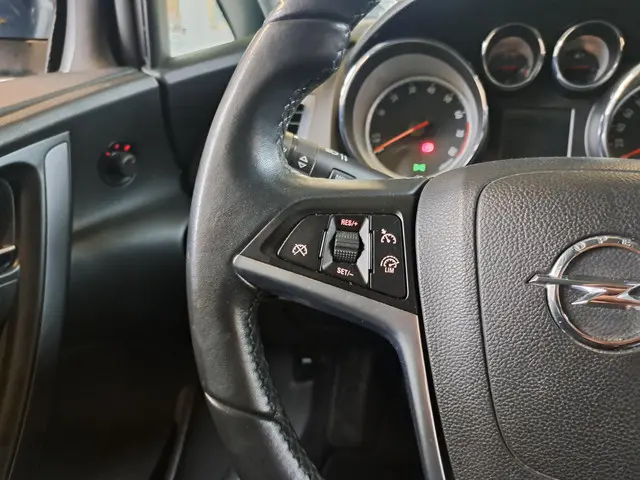 Opel Astra Sports Tourer 1.4 Turbo Edition 2015 Benzine 17