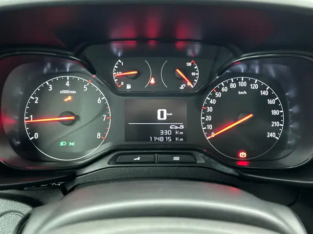 Opel Combo 1.5D L2H1 Edition 2021 Diesel 16