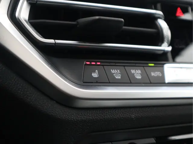 BMW 3 Serie M-Sport 2022 Hybride Benzine 45