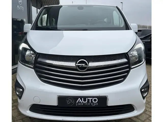 Opel Vivaro 1.6 CDTI L2H1 DC Sport EcoFlex 2019 Diesel 4