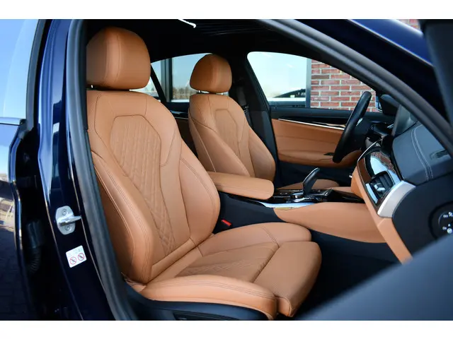 BMW 5 Serie 545e xDrive M-Sport 2021 Hybride Benzine 33