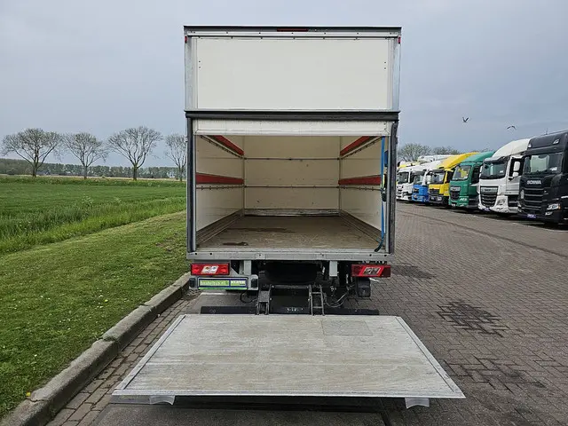 Ford Transit 2.0 2022 Diesel 12