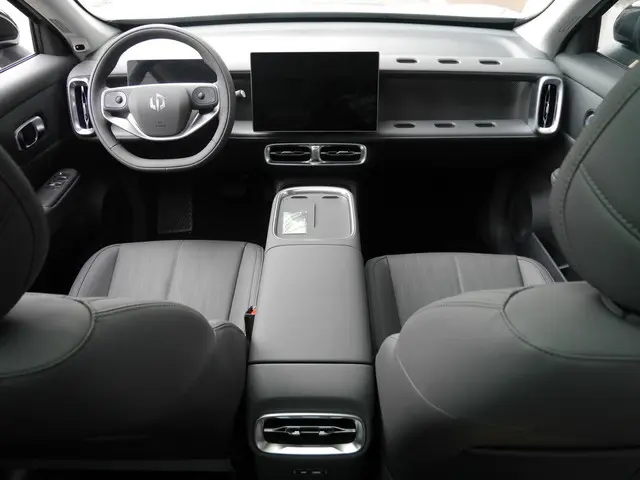 Leapmotor B10 Design ProMax 67.1 kWh 2026 Elektrisch 7