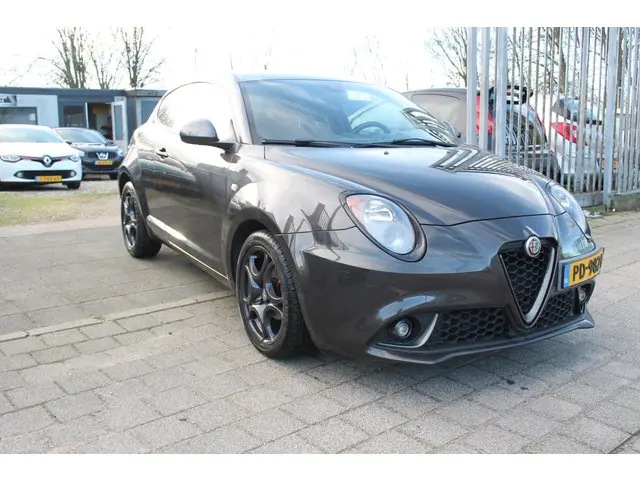 Alfa Romeo MiTo 2