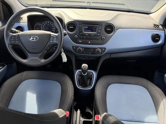Hyundai i10 1.0i i-Motion Comfort 2017 Benzine 6