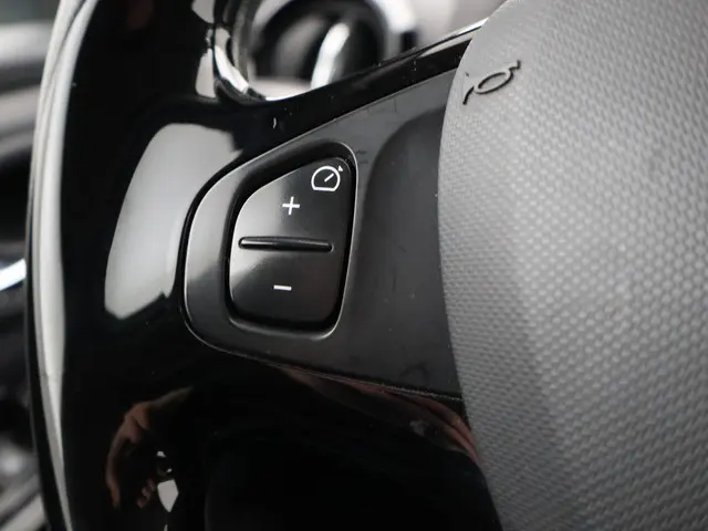 Renault Clio 0.9 TCe 5-DEURS + NAVIGATIE | LMV 2013 Benzine 20