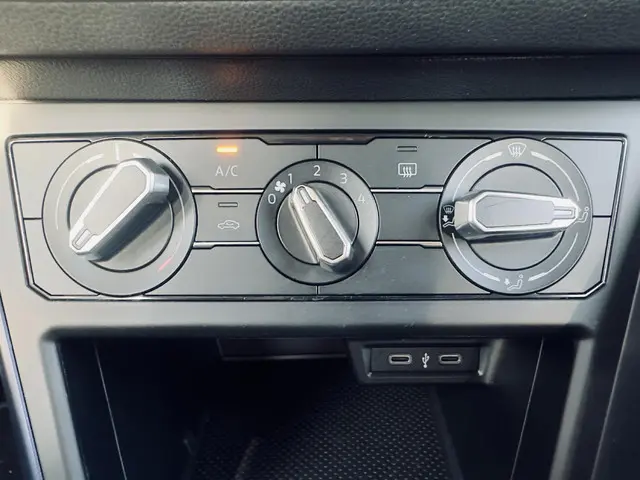 Volkswagen Polo 1.0 TSI Comfortline 2020 Benzine 15