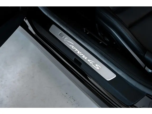 Porsche 911 Carrera 4S Cabriolet 2020 Benzine 42