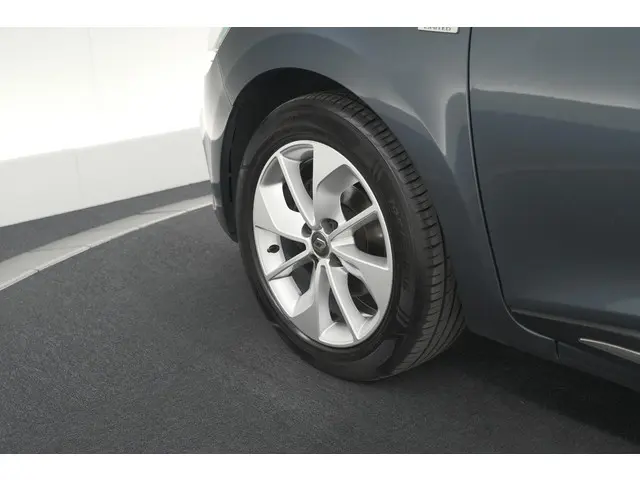 Renault Clio TCe 90 Limited 2018 Benzine 15