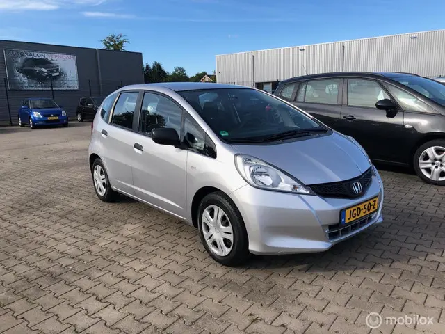 Honda Jazz 1.2 AIRCO ELL PAK ..150004.KM 2013 Benzine