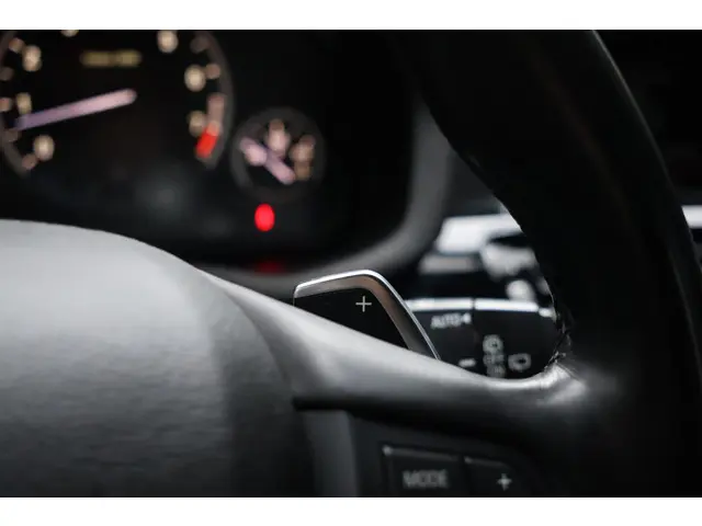 BMW X3 xDrive35i High Executive 2015 Benzine 33