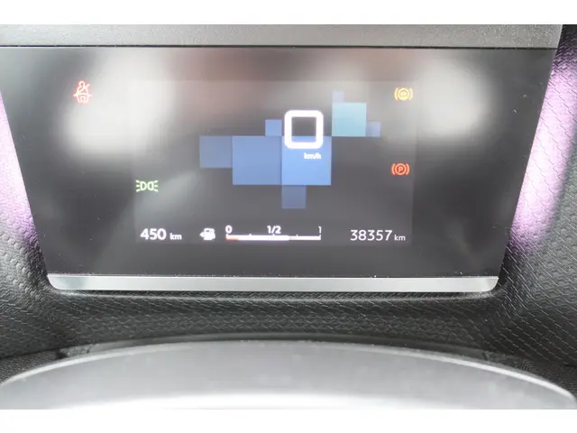 Citroën C4 1.2 Puretech Feel Pack 2022 Benzine 13