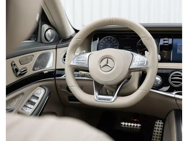 Mercedes-Benz S-Klasse AMG 65 Lang 2016 Benzine 125