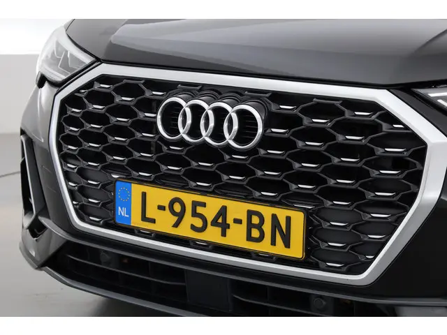 Audi Q3 Sportback 35 TFSI S Line 2020 Benzine 26