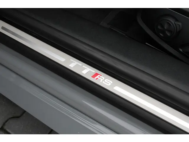 Audi TT Roadster TT RS quattro 2018 Benzine 34