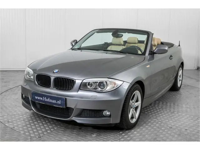 BMW 1 Serie Cabrio 120i High Executive 2012 Benzine 17