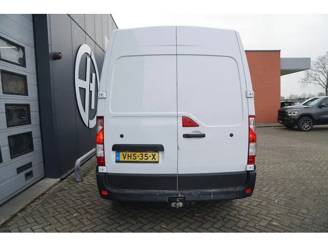 Opel Movano 2.3 TURBO 150 PK L2H2 2020 Diesel 10