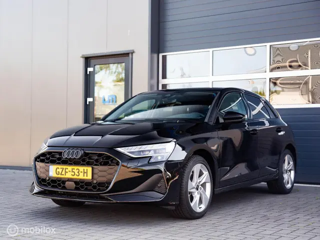 Audi A3 Sportback 35 TFSI S edition 2025 Benzine 7
