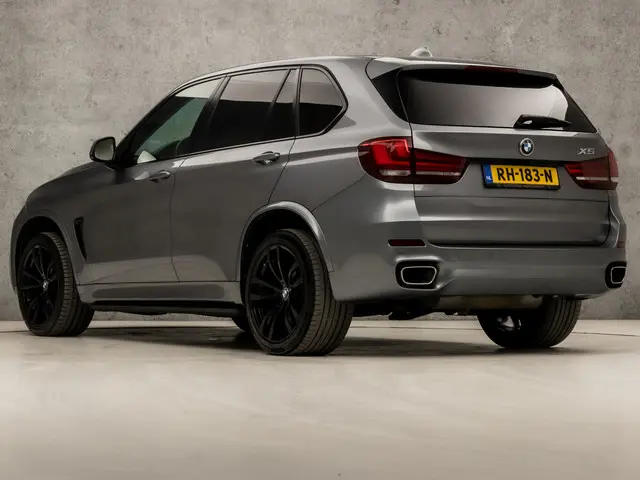 BMW X5 xDrive25d High Executive M Sport 2016 Diesel 3