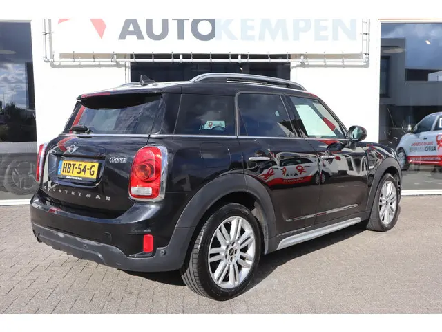 MINI Countryman Mini 1.5 Cooper Salt 2017 Benzine 24
