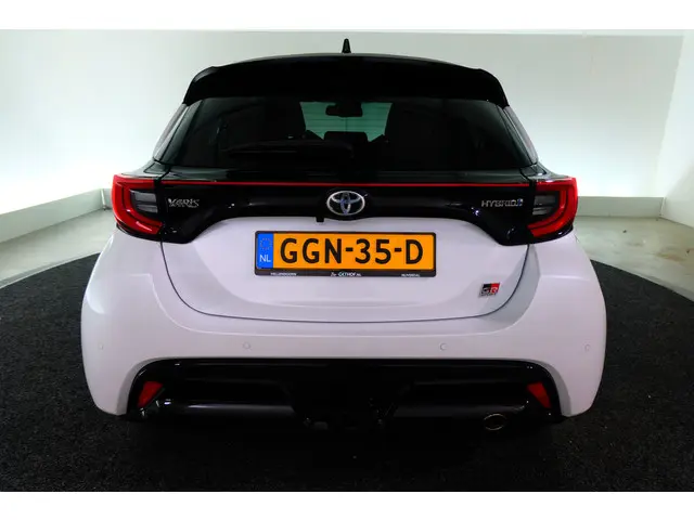 Toyota Yaris 1.5 Hybrid GR Sport 2023 Hybride Benzine 20