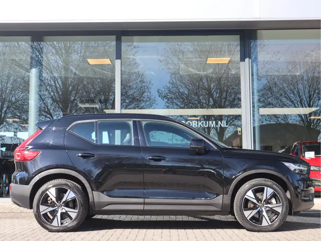 Volvo XC40 Recharge P8 AWD R-Design 2020 Elektrisch 5