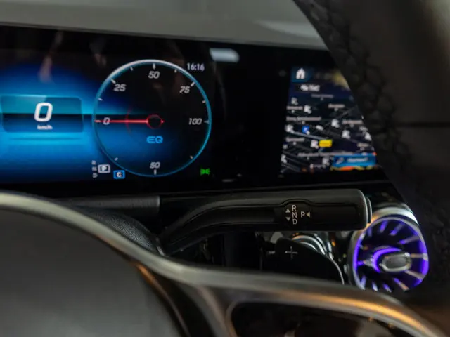 Mercedes-Benz EQA 250 Luxury Line 2024 Elektrisch 23