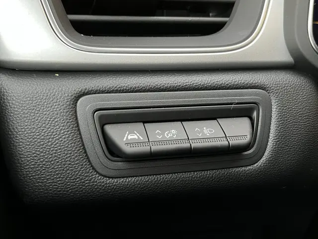 Renault Captur 1.0 TCe 90 Techno 2023 Benzine 33