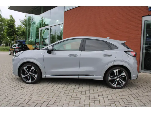 Ford Puma 1.0 EcoBoost Hybrid ST-Line X 2023 Benzine 2