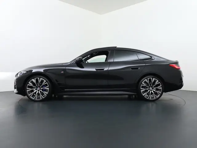 BMW i4 M50 M Sport 84 kWh 2023 Elektrisch 4