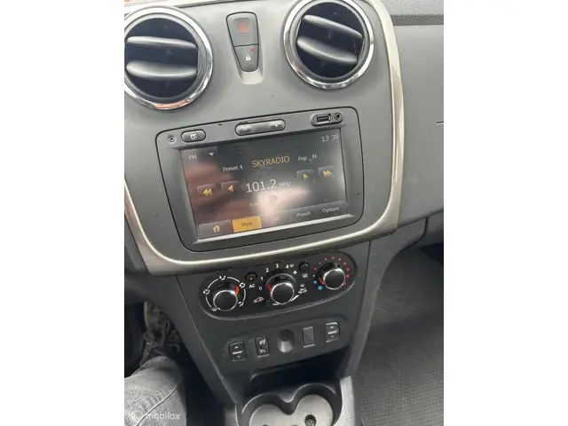 Dacia Sandero Stepway 0.9 TCe Lauréate 2014 Benzine 12