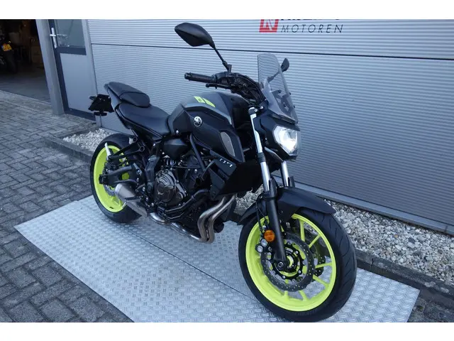 Yamaha MT 07 ABS 2018 Benzine 2