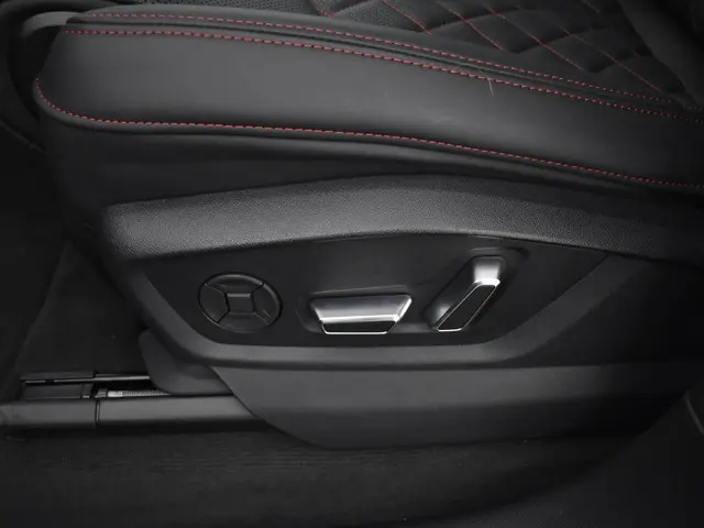 Audi SQ8 4.0 TFSI 507 PK 2025 Benzine 11