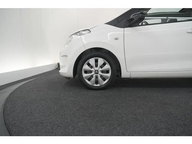 Citroën C1 1.0 e-VTi Airscape Feel 2015 Benzine 18