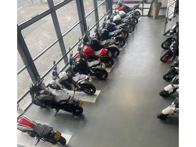 Yamaha MT 07 ABS 2018 Benzine 24