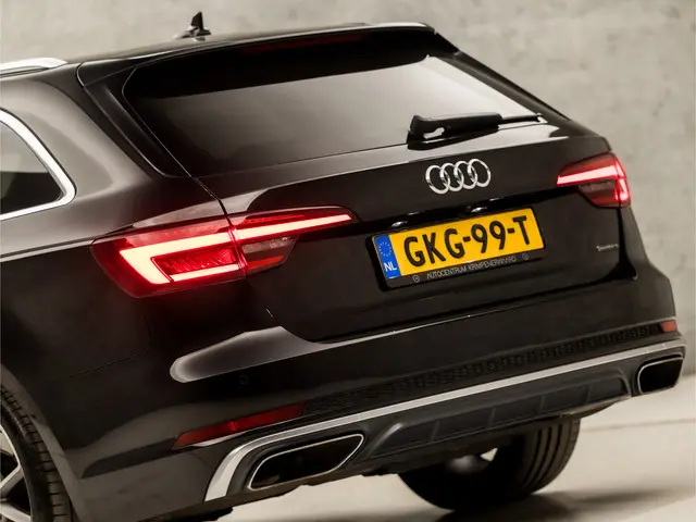 Audi A4 Avant 45 TFSI quattro Sport S line 2019 Benzine 13