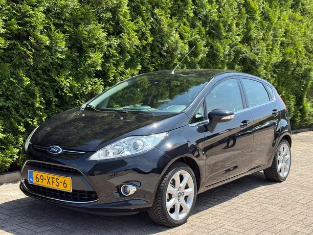 Ford Fiesta 1.25 Titanium Bluetooth Trekhaak 2012 Benzine