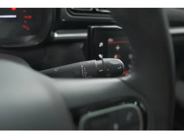 Citroën C3 PureTech 110 EAT6 Feel Edition 2020 Benzine 35