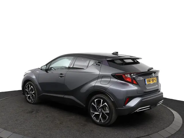 Toyota C-HR 2.0 Hybrid Dynamic 2021 Hybride Benzine 12