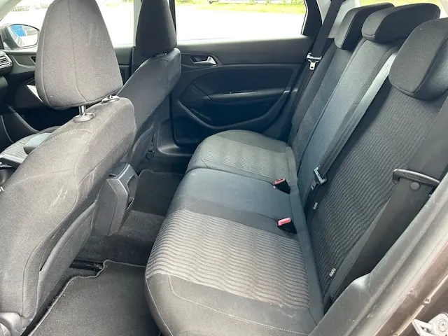 Peugeot 308 SW 1.2 PT Blue Lease 2015 Benzine 24