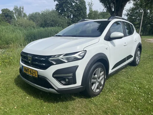 Dacia Sandero Stepway 1.0 TCe 90 Comfort 2022 Benzine