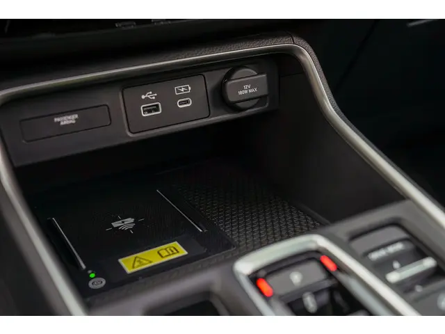Honda CR-V 2.0i e:HEV LUXURY EDITION 2025 Hybride Benzine 21