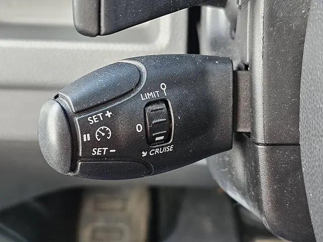 Peugeot Expert 2.0 2019 Diesel 13