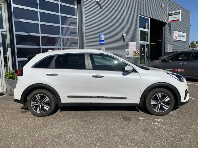 Kia Niro 1.6 GDi PHEV DynamicLine 2020 Hybride Benzine 9
