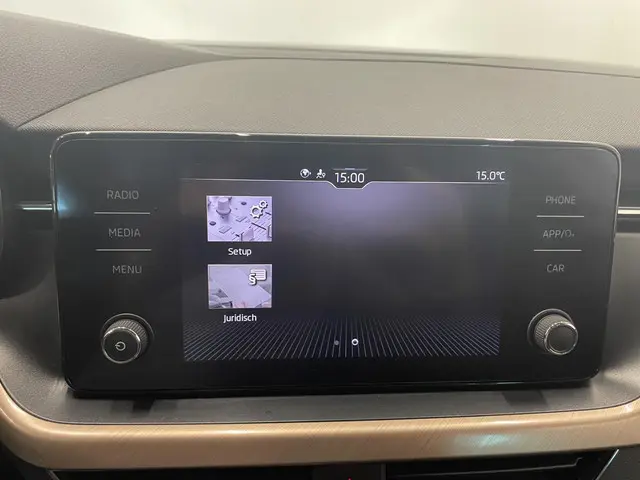 Škoda Kamiq 1.0 TSI 110pk DSG Style 2021 Benzine 25