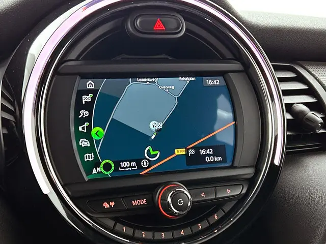 MINI Cooper Cabrio Mini 1.5 Pepper AUTOM. 2020 Benzine 11