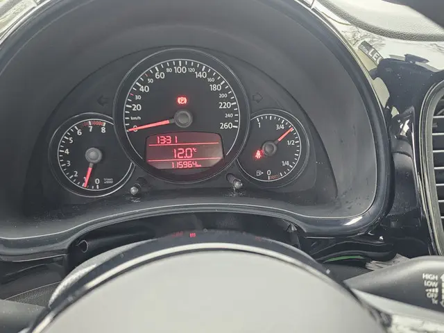 Volkswagen Beetle 1.2 TSI Trend 2012 Benzine 23