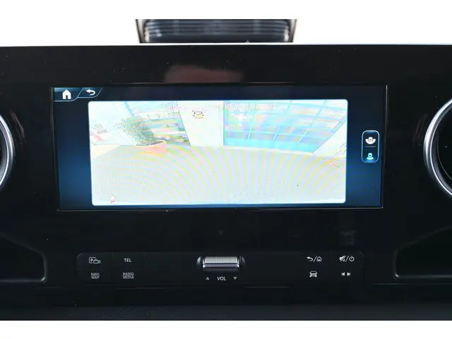 Mercedes-Benz Sprinter 317 CDI L2H2 Pro 2024 Diesel 6