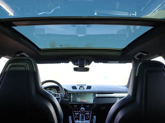 Porsche Cayenne 3.0 E-Hybrid 2018 Hybride Benzine 21